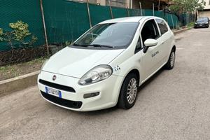 FIAT Punto Van 1.3 MJT 75CV Autocarro 2 posti