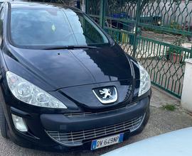 Peugeot 308 1.6 HDI 110 cv 6 marce