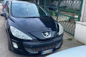 Peugeot 308 1.6 HDI 110 cv 6 marce