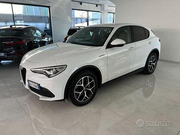 ALFA ROMEO Stelvio 2.0 Turbo 200 CV AT8 Q4 Execu