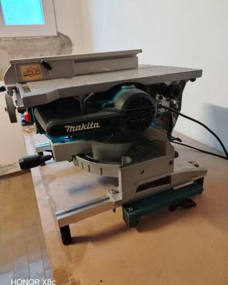 Troncatrice Makita