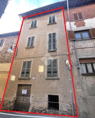 CASA SEMINDIPENDENTE A MAGGIORA