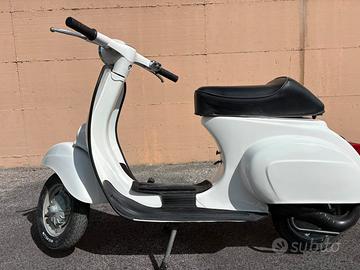 Vespa 50