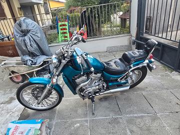 suzuki intruder 600