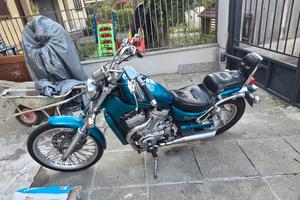 suzuki intruder 600