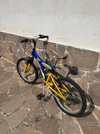 Bici MTB full suspension bambino