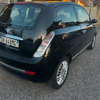 Lanca Ypsilon 1.2 benzina