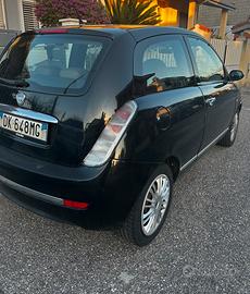 Lanca Ypsilon 1.2 benzina