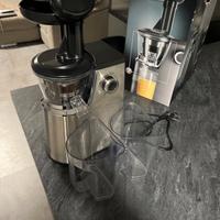 Centrifuga con tecnologia di spremitura lenta