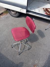 Sgabello vintage design industrial 