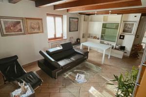 Laterale via perini appartamento ultimo piano