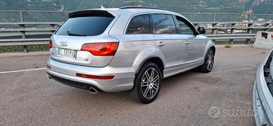 audi q7  7posti euro 5b