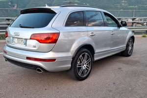 audi q7  7posti euro 5b