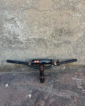 Manubrio naked str8 Booster MBK 50cc stage 6