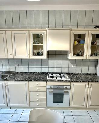 Cucina Scavolini robusta bianca già smontata