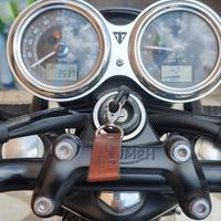  Triumph Bonneville a Marsala 