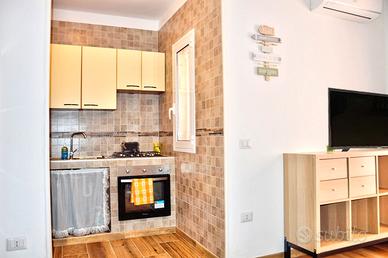 Lido Marini appartamento con balcone attrezzato