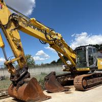 Escavatore New Holland E385B