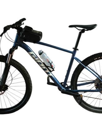 Mountain Bike Giant Hardtail 