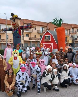 Carro allegorico carnevale fattoria