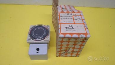 Interruttore giornaliero orario 24 ore Micro-Flash