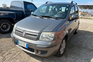 fiat panda 1.2 emotion