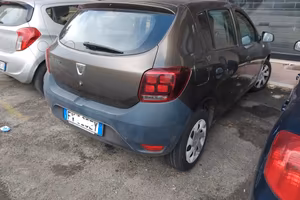 Dacia Sandero motore rotto 20219
