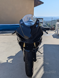 Suzuki GSX-R 750 pronto pista