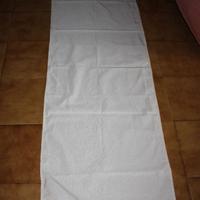 Runner rettangolare giallo