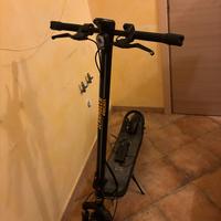 Ducati city cross-e up (comprato da un mese)