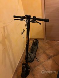 Ducati city cross-e up (comprato da un mese)