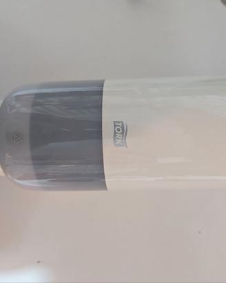 Tork Dispenser con sensore Intuition™