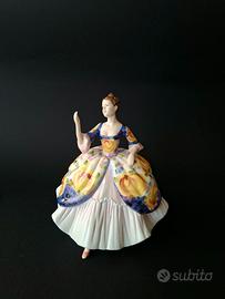 Statuina Porcellana Royal Doulton "Christine"