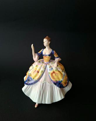 Statuina Porcellana Royal Doulton "Christine"