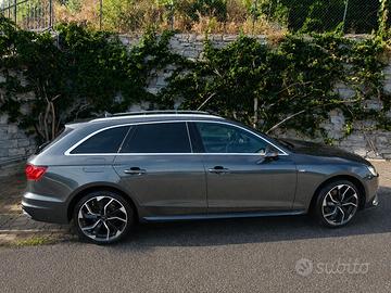 Audi A4 Avant B8 35 2.0 tdi mhev S Line edition