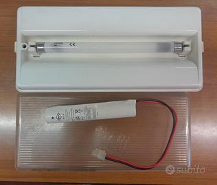 Lampada emergenza OVA usata