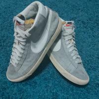 Scarpe Nike Blazer Mid 77 colore grigio numero 43