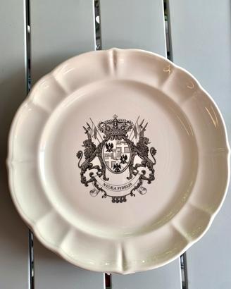 Piatto Richard Ginori  motto Nizza Cavalleria