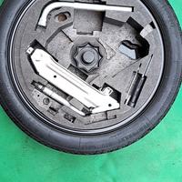 ruotino 125/70 r18 audi vw kit attrezzi