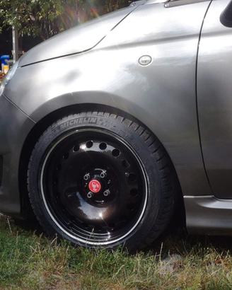 Cerchi R 16 cubicati carbonio 500 Abarth