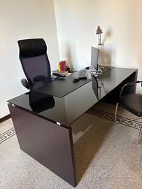 Scrivania per studio