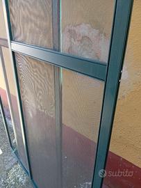 Zanzariere ad ante scorrevoli