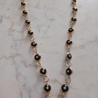 collana di perline blu