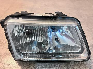 Proiettore luminoso originale Audi A3 serie 8L
