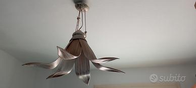 Lampadario etnico in foglie di banano