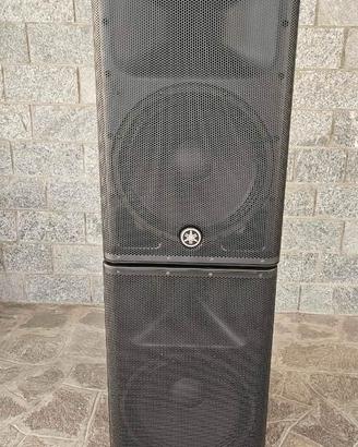 Coppia Casse Attive Yamaha DXR15 MKII come nuove