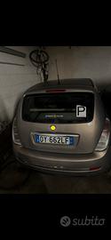 LANCIA Y