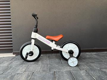 Triciclo per Bambini con Rotelle e Pedali Estraibi