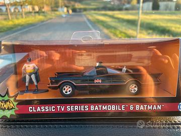 Modellino Batmobile telefilm anni 60