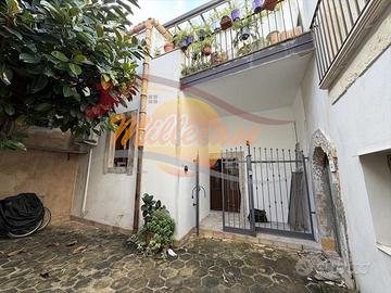 Bilocale ristrutturato rif2884